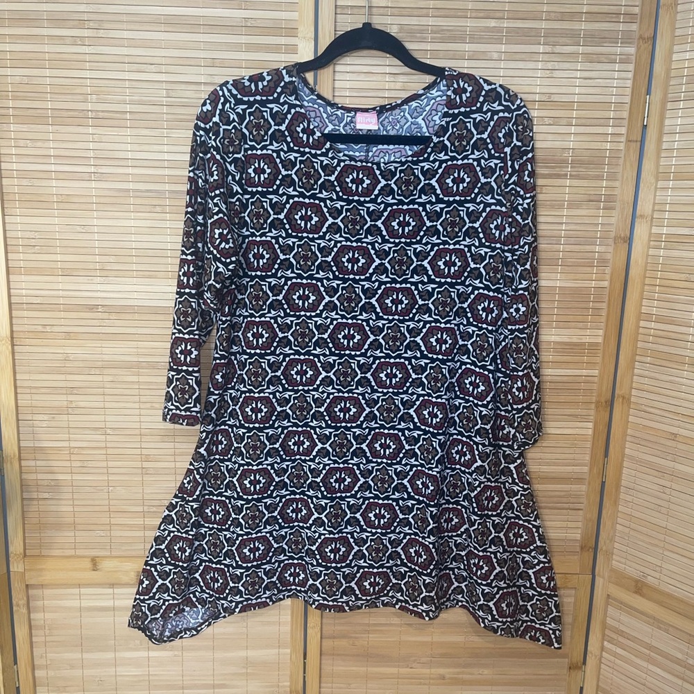 Flirty brown black 3/4 sleeve long top tunic Y2K vibes woman’s XL